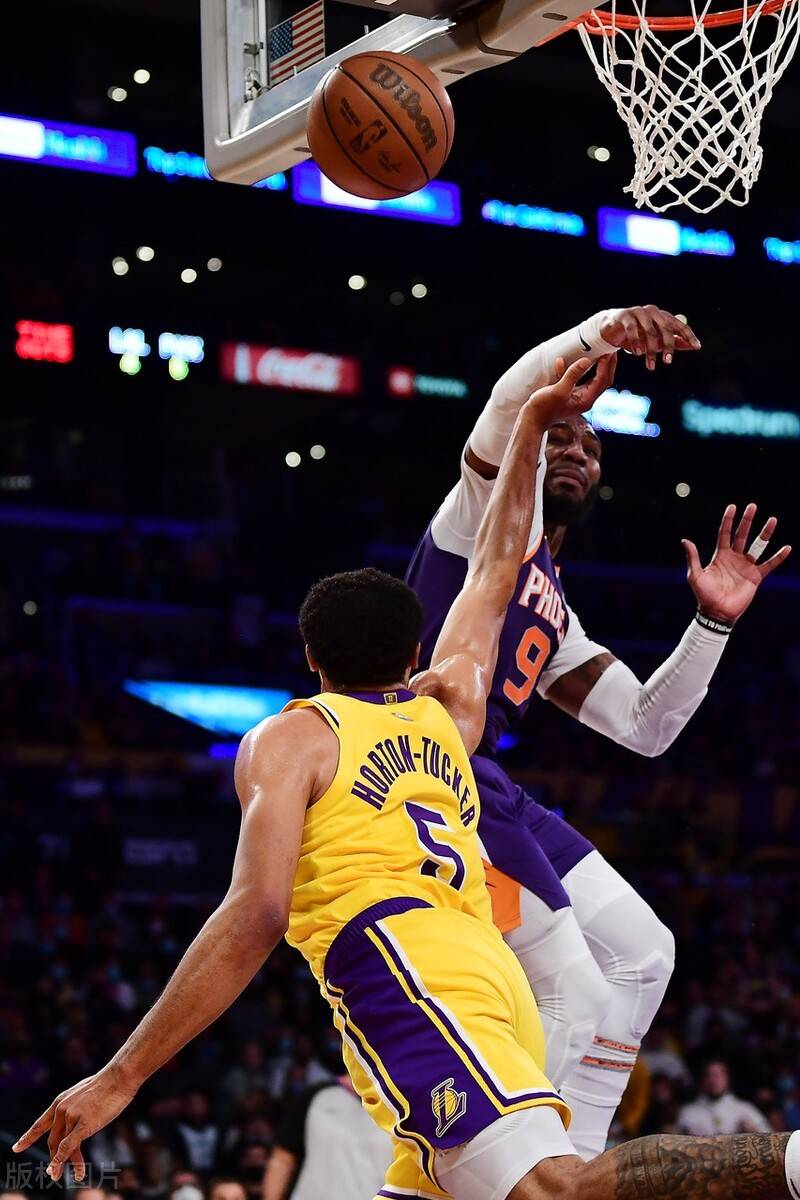 包含老鹰全队沉沦，失去榜眼球员攻防均衡受到影响的词条